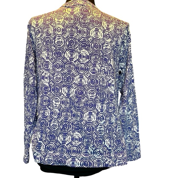 Simply Vera ~ Vera Wang, Purple & White Geometric Print Pullover Top , size PL - Picture 6 of 10